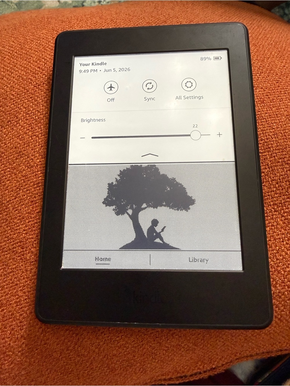 Amazon Kindle eReader - Black Frame with Monochrome Display MODEL NO, DP75SDI